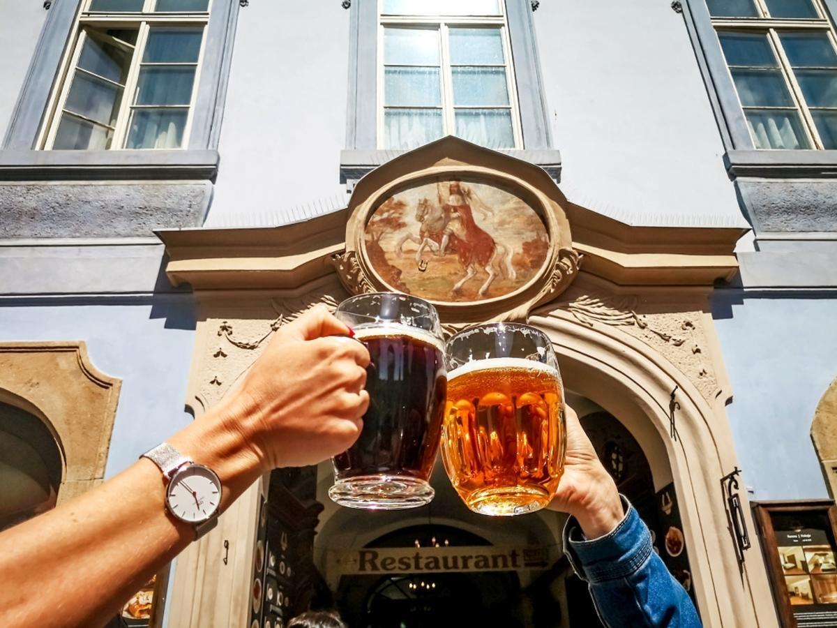 U Zlate Podkovy - At The Golden Horseshoe ปราก ภายนอก รูปภาพ